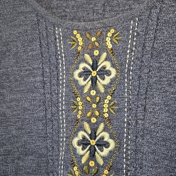 Alfred Dunner Large Dark Blue Sweater with Gold Beads and White Floral Decor - Picture 3 of 11